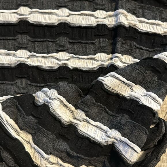 CJ BANKS women’s‎ top- size 3X - Picture 6 of 7